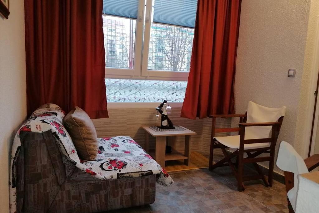 Oasis Felix Apartment Belgrad Exteriör bild