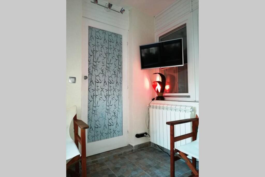 Oasis Felix Apartment Belgrad Exteriör bild
